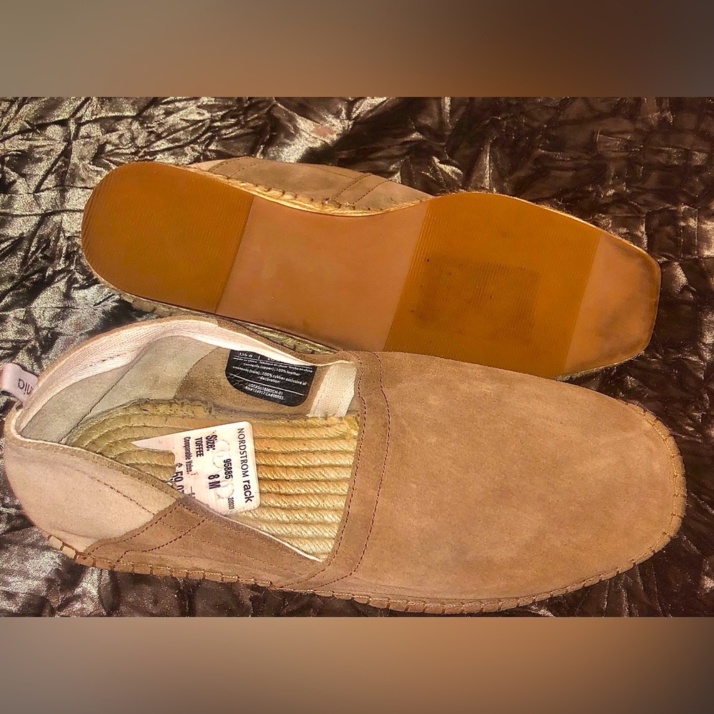 Mens Onia Slip Ons size 8